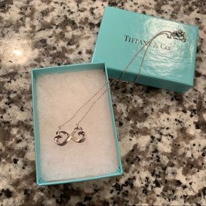 AUTHENTIC Tiffany Infinity heart necklace❤️